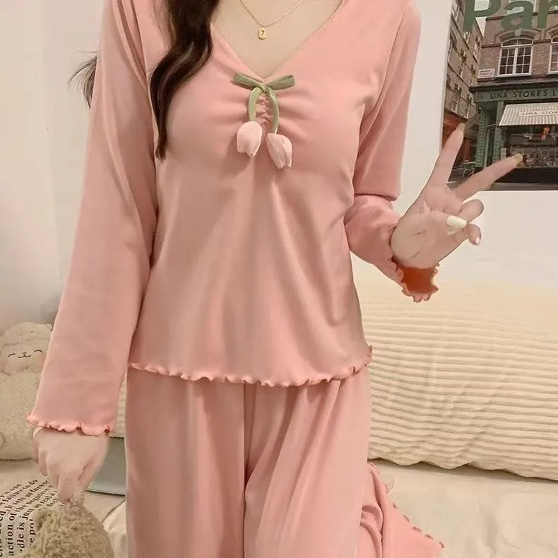 German Velvet Pajama Women Autumn Winter Long Sleeve Warm Sweet Cute Korean V-Neck Wearable Loungewear · Wholesale · OEM · Worldwide Shipping - Detail 4