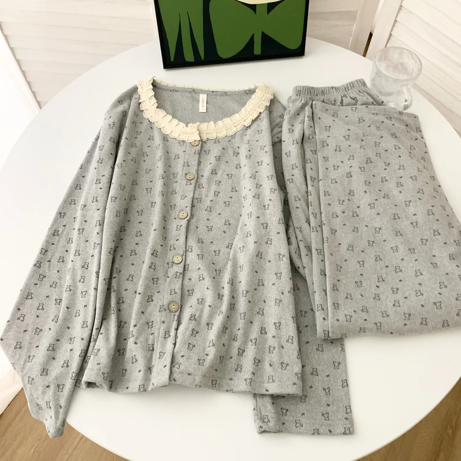 German Velvet Pajamas Women Spring Autumn Winter Sweet Cardigan Long Sleeve Small Floral Plus Size Loose Homewear Set · Wholesale · OEM · Worldwide Shipping - View 1