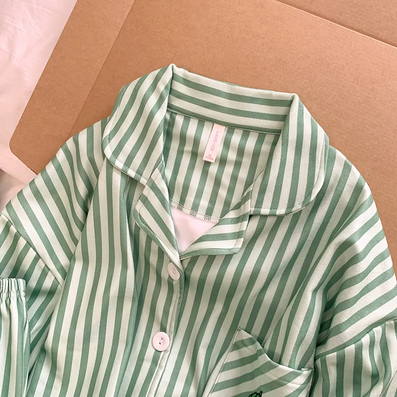 Korean-style green striped Kitty thermal pajamas for women autumn/winter cardigan casual dorm wear can be worn outside home · Wholesale · OEM · Worldwide Shipping - Detail 3