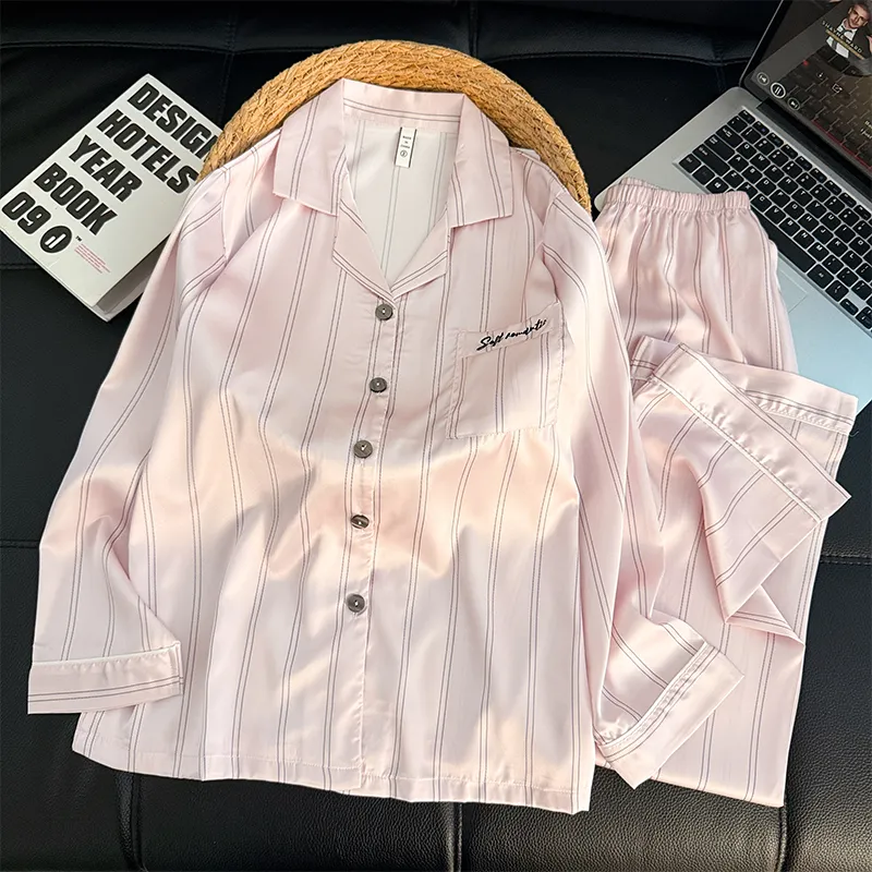 Piyama Lengan Panjang Celana Panjang Couple Bahan Es Sutra Musim Semi Musim Gugur Model Terbaru Kasual Sederhana Bisa Dipakai di Luar Tipis Set Dua Potong Pakaian Rumah · Grosir · OEM · Pengiriman Global