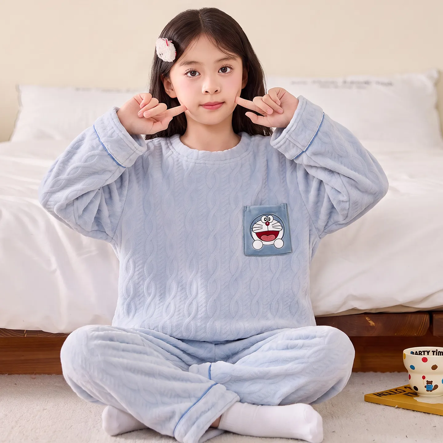 New Girls' Winter Pajama Set, Island Fleece Long Sleeve Crew Neck Pullover with Cute Cartoon Print, Warm Kids Loungewear · Wholesale · OEM · Worldwide Shipping
