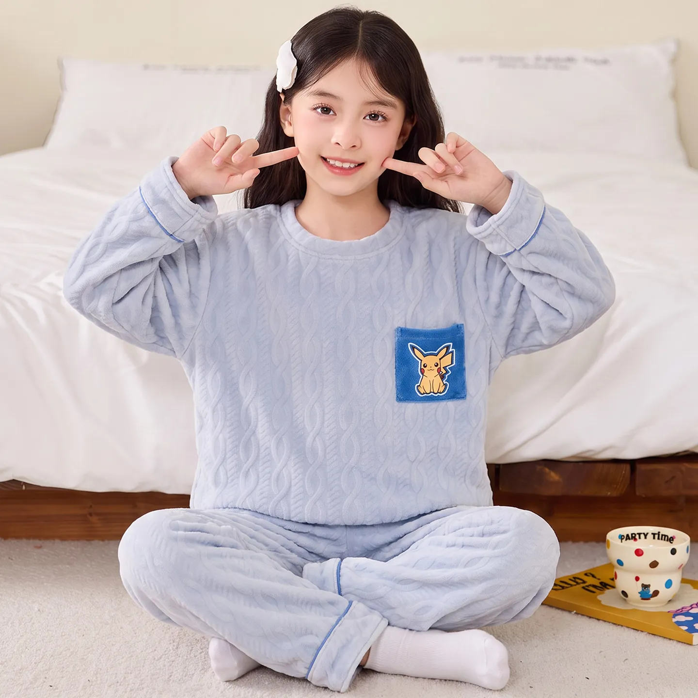 New Girls' Winter Pajama Set, Island Fleece Long Sleeve Crew Neck Pullover with Cute Cartoon Print, Warm Kids Loungewear · Wholesale · OEM · Worldwide Shipping - Detail 5