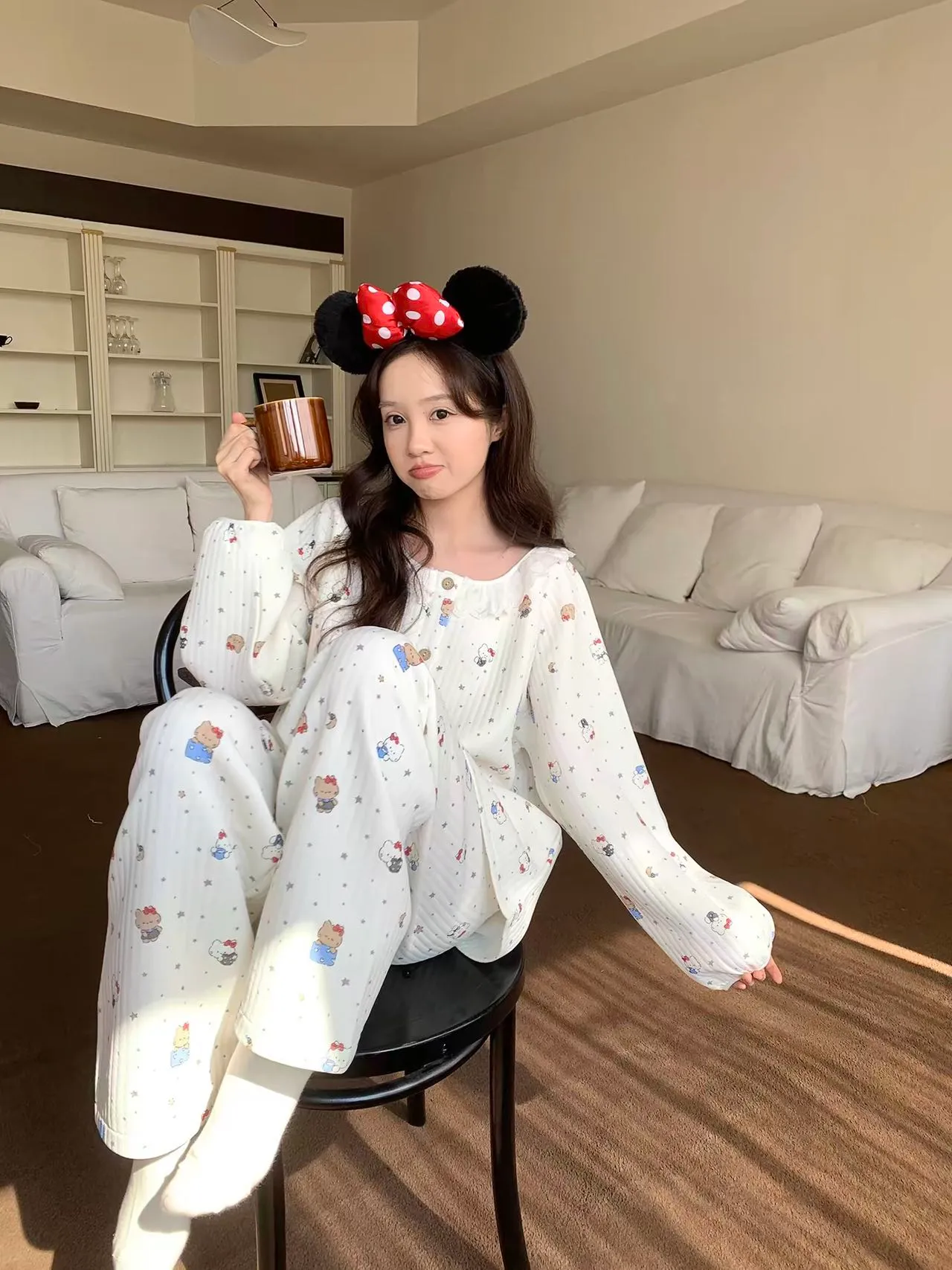 Set Piyama Cardigan 240g Air Quilted Korea Style Wanita dengan Renda, Kupu-kupu, dan Motif Bunga · Grosir · OEM · Pengiriman Global - Detail 22