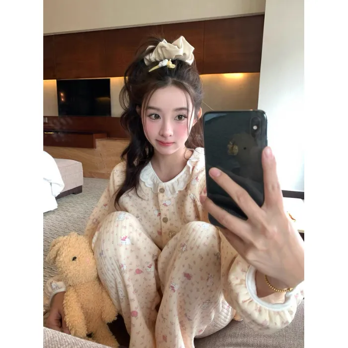 Set Piyama Cardigan 240g Air Quilted Korea Style Wanita dengan Renda, Kupu-kupu, dan Motif Bunga · Grosir · OEM · Pengiriman Global - Detail 8