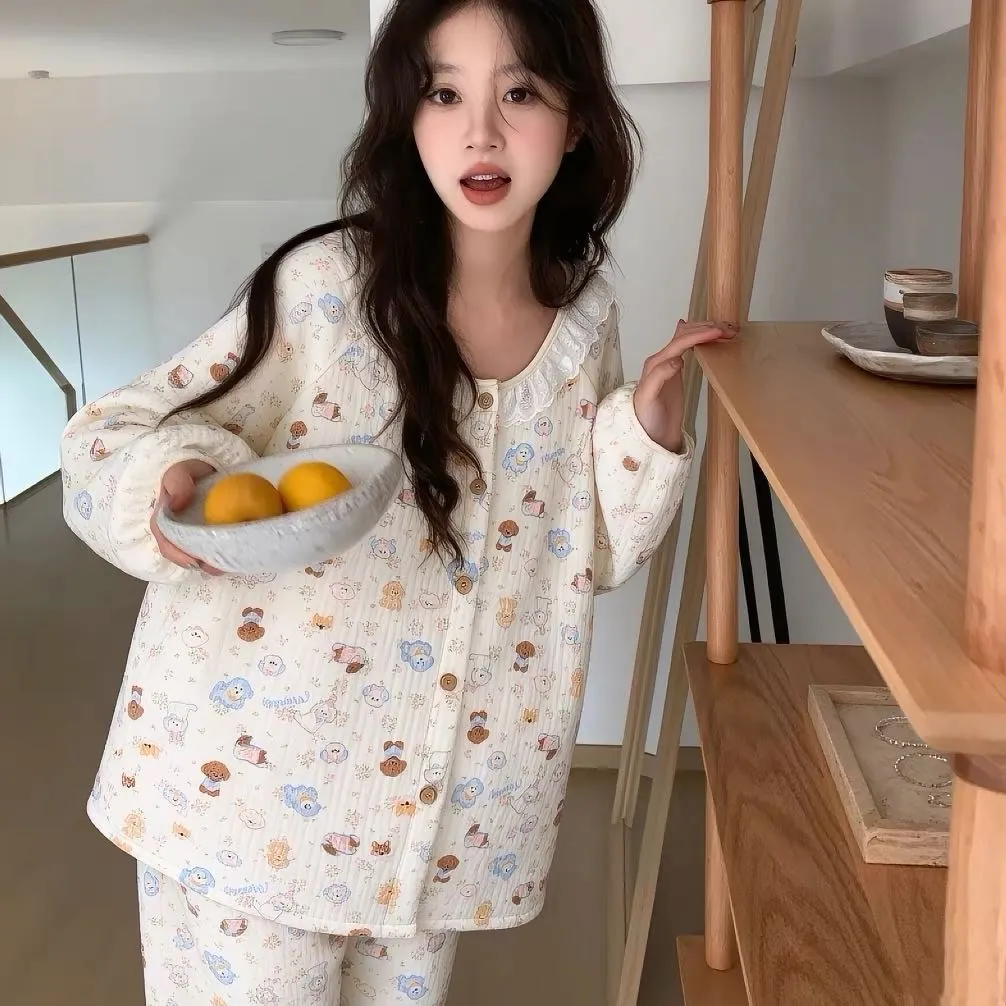 Set Piyama Cardigan 240g Air Quilted Korea Style Wanita dengan Renda, Kupu-kupu, dan Motif Bunga · Grosir · OEM · Pengiriman Global - Detail 37