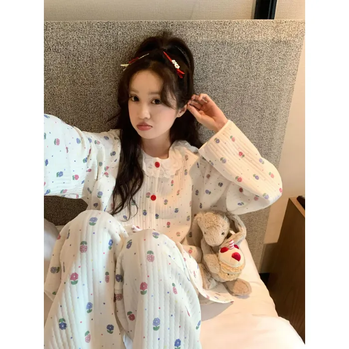 Set Piyama Cardigan 240g Air Quilted Korea Style Wanita dengan Renda, Kupu-kupu, dan Motif Bunga · Grosir · OEM · Pengiriman Global - Detail 3