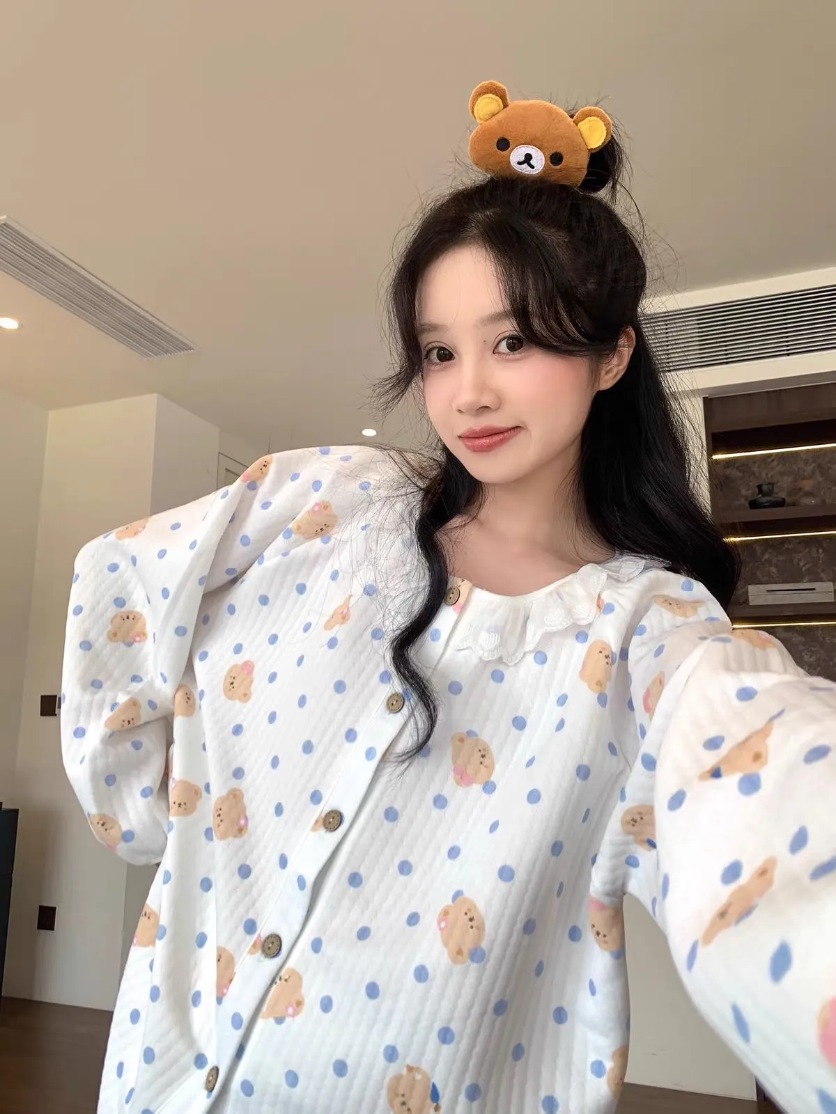 Set Piyama Cardigan 240g Air Quilted Korea Style Wanita dengan Renda, Kupu-kupu, dan Motif Bunga · Grosir · OEM · Pengiriman Global - Detail 30