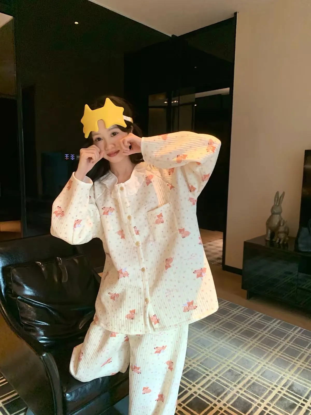 Set Piyama Cardigan 240g Air Quilted Korea Style Wanita dengan Renda, Kupu-kupu, dan Motif Bunga · Grosir · OEM · Pengiriman Global - Detail 26