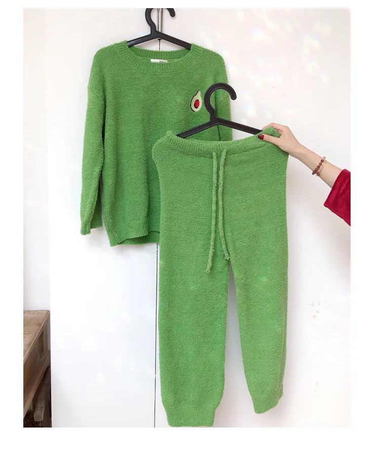 Ensemble pyjama femme demi-velours d'automne-hiver manches longues pantalon long deux pièces décontracté simple col rond pull-over vêtement d'intérieur portable à l'extérieur · Grossiste · OEM · Mondial - Detail 20