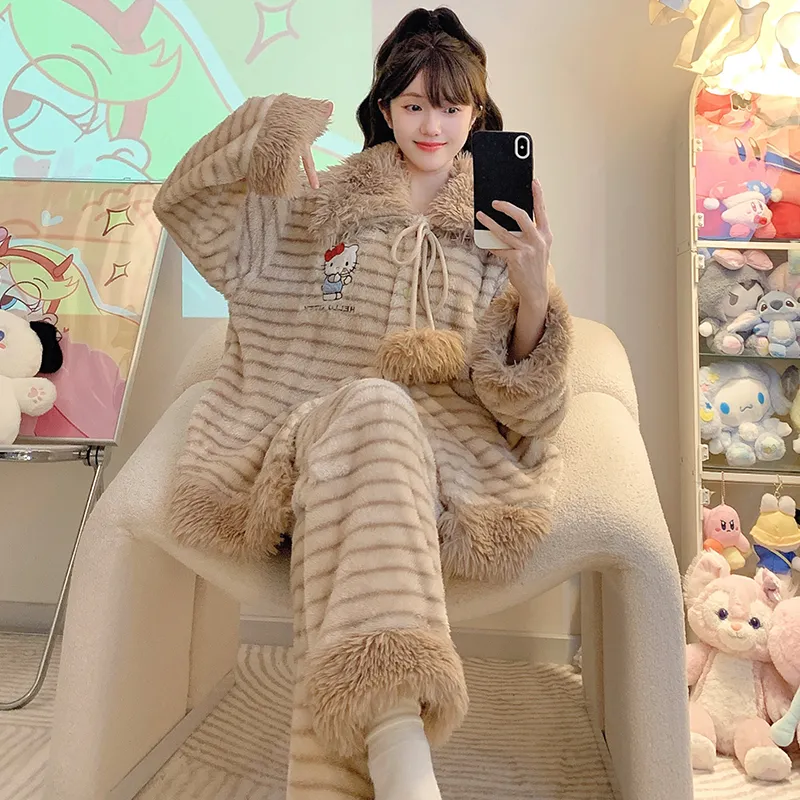 بيجامة نسائية شتوية جديدة Meifei Velvet كارديجان طقم كوري فضفاض مقاس كبير 110كجم قابلة للارتداء ملابس منزلية M-5XL · بيع بالجملة · تصنيع حسب الطلب · شحن عالمي - View 4
