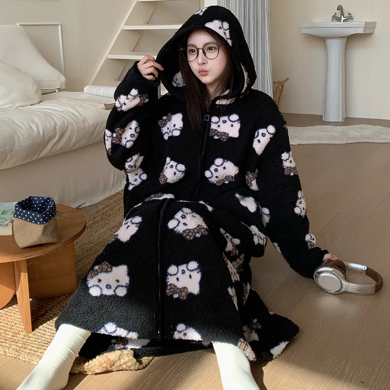 Robe de nuit à capuche longue à fermeture éclair en velours double face pour femme, pyjama d'intérieur ample grande taille 250 jin · Grossiste · OEM · Mondial - Detail 1