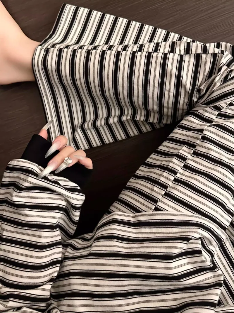 8069 Color-Block Striped 2026 Spring/Autumn New Women's Pajama Set, Korean Style Trendy Striped Loungewear · Wholesale · OEM · Worldwide Shipping - View 4
