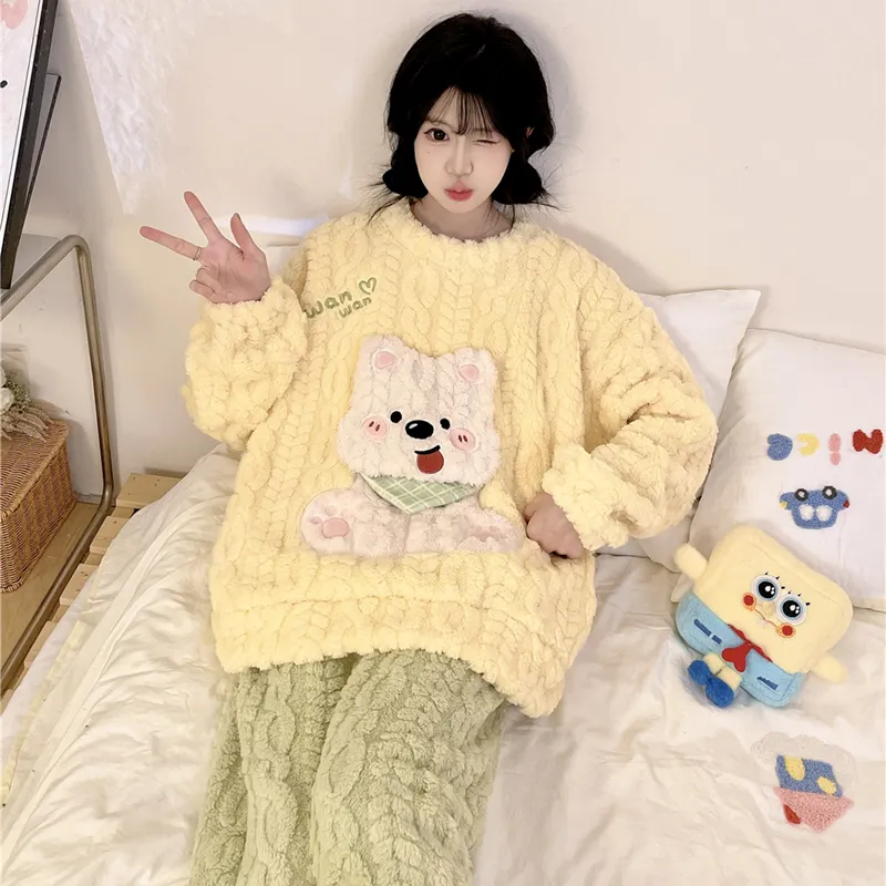 Nouveauté automne-hiver pyjama jeune fille maille épis de blé velours 280 g col rond adorables dessins animés ensemble de pyjama chaud · Grossiste · OEM · Mondial - Detail 24