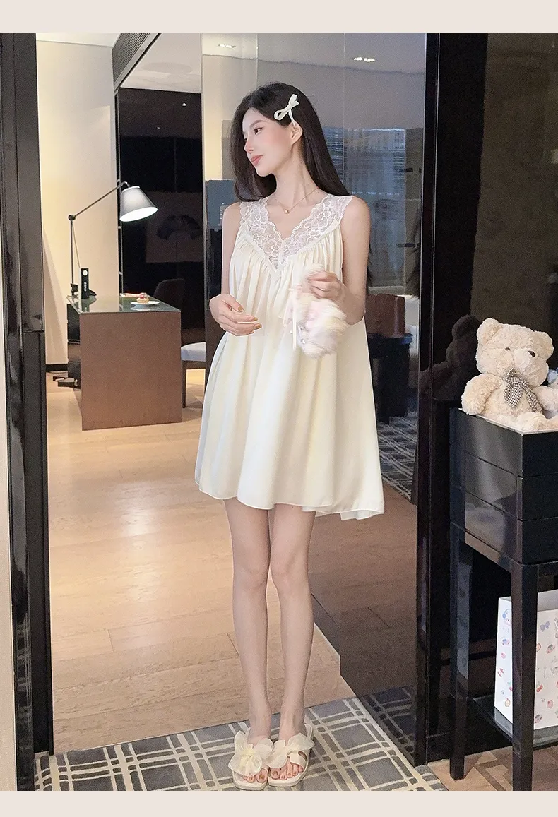 Bestie High-End Sexy Deep V Camisole Padded Nightdress Women Summer Ice Silk Lace Splicing Hollow-Out Midi Dress · Wholesale · OEM · Worldwide Shipping - Detail 4