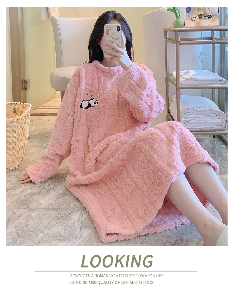 Women's Pajamas Winter New Long Plush Cut Flower Loose Nightdress Plus Size 110kg Wearable Loungewear M-5XL · Wholesale · OEM · Worldwide Shipping - Detail 10