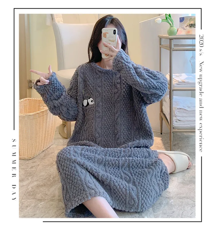 Women's Pajamas Winter New Long Plush Cut Flower Loose Nightdress Plus Size 110kg Wearable Loungewear M-5XL · Wholesale · OEM · Worldwide Shipping - Detail 17