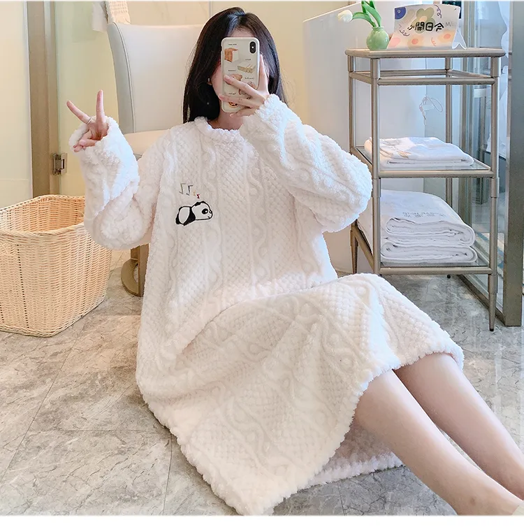 Women's Pajamas Winter New Long Plush Cut Flower Loose Nightdress Plus Size 110kg Wearable Loungewear M-5XL · Wholesale · OEM · Worldwide Shipping - Detail 13