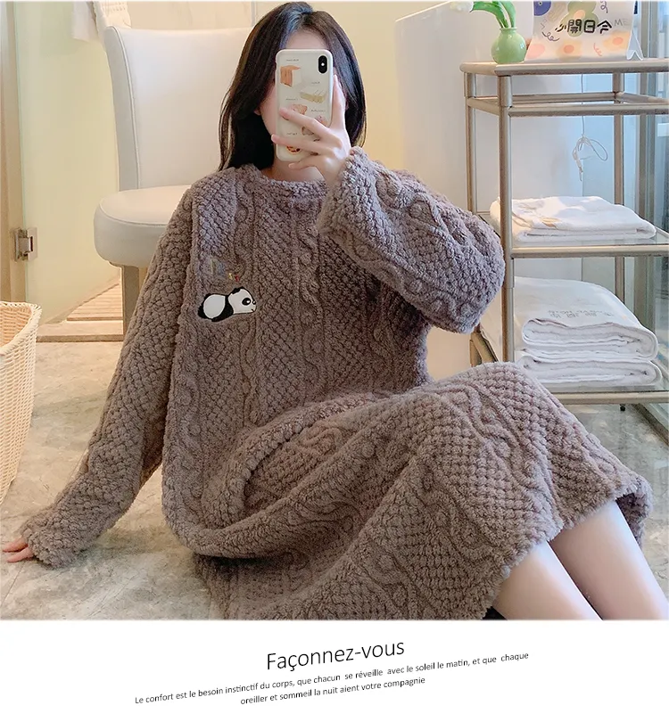 Women's Pajamas Winter New Long Plush Cut Flower Loose Nightdress Plus Size 110kg Wearable Loungewear M-5XL · Wholesale · OEM · Worldwide Shipping - Detail 19