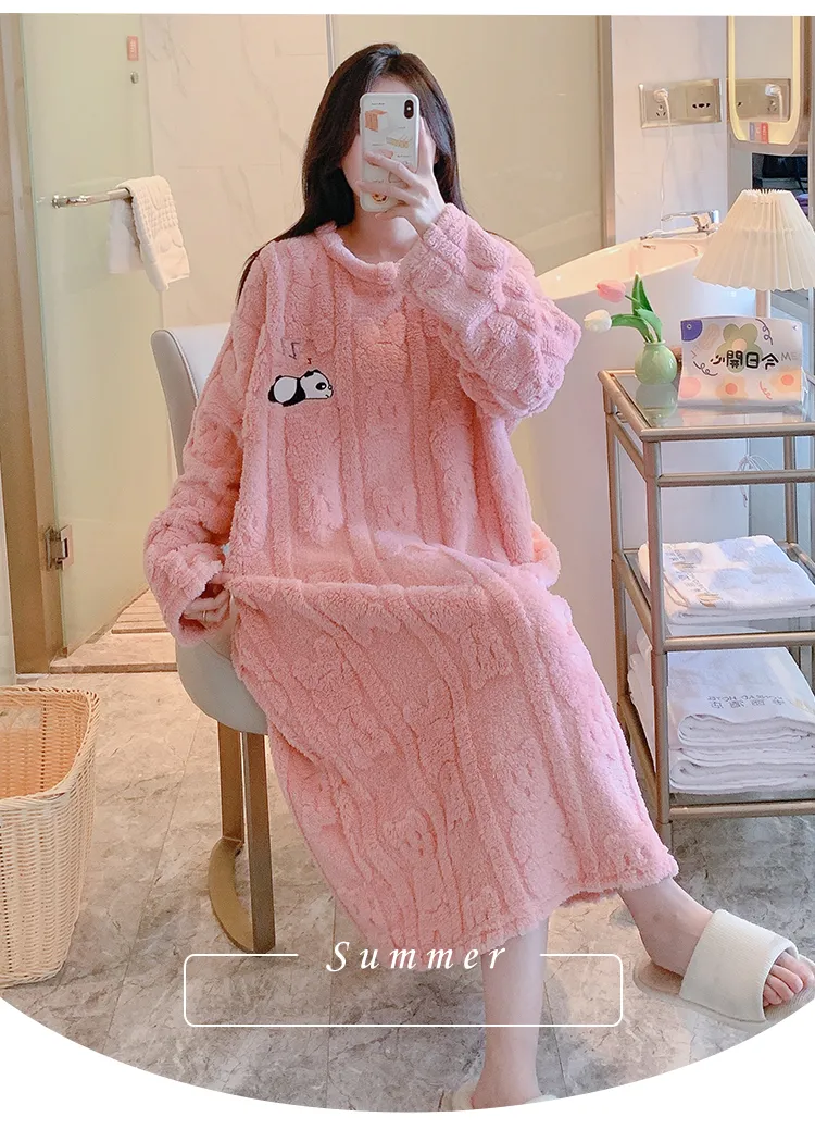 Women's Pajamas Winter New Long Plush Cut Flower Loose Nightdress Plus Size 110kg Wearable Loungewear M-5XL · Wholesale · OEM · Worldwide Shipping - Detail 8