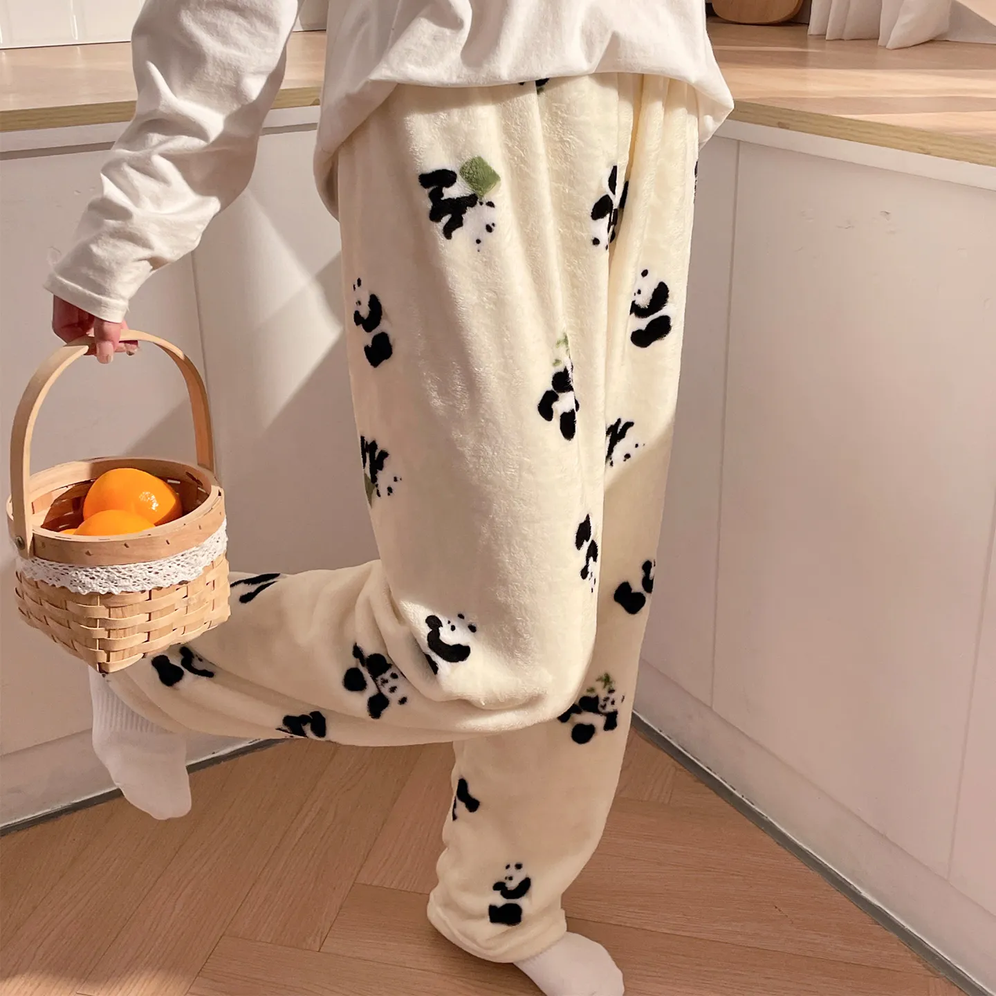 2026 Autumn Winter New Women's Sleep Pants Long Trousers Fleece Home Wear Coral Fleece Loose Simple Wearable Outside Single Pants · Wholesale · OEM · Worldwide Shipping - View 3