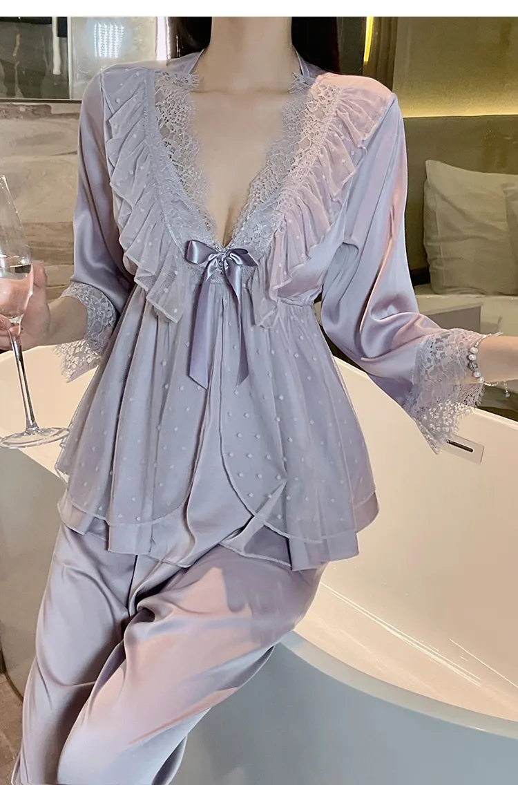 Piyama Seksi Ice Silk Musim Semi Musim Gugur Wanita Lengan Tujuh Per Tiga Celana Panjang Set Renda Gaya Putri Rasa Mewah dengan Bantalan Dada Pakaian Rumah · Grosir · OEM · Pengiriman Global - Detail 12