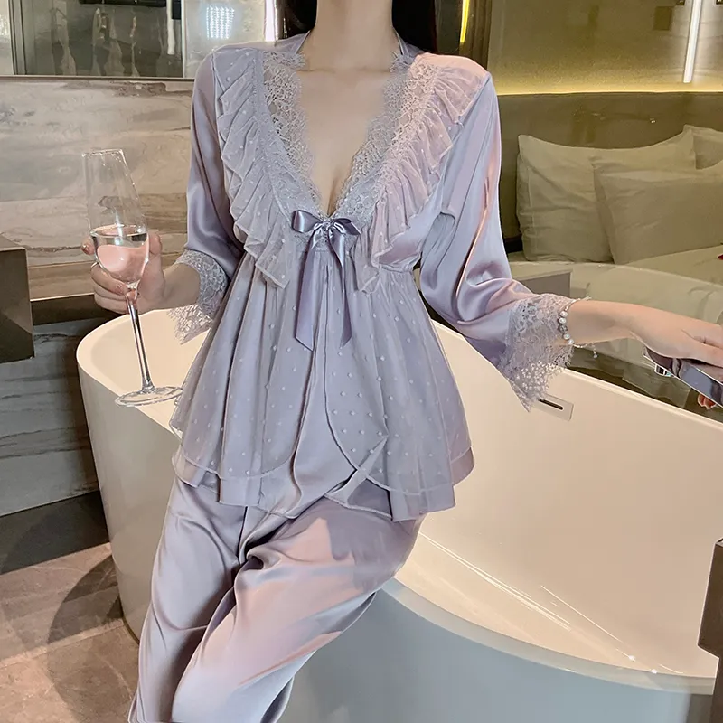 Piyama Seksi Ice Silk Musim Semi Musim Gugur Wanita Lengan Tujuh Per Tiga Celana Panjang Set Renda Gaya Putri Rasa Mewah dengan Bantalan Dada Pakaian Rumah · Grosir · OEM · Pengiriman Global - View 2