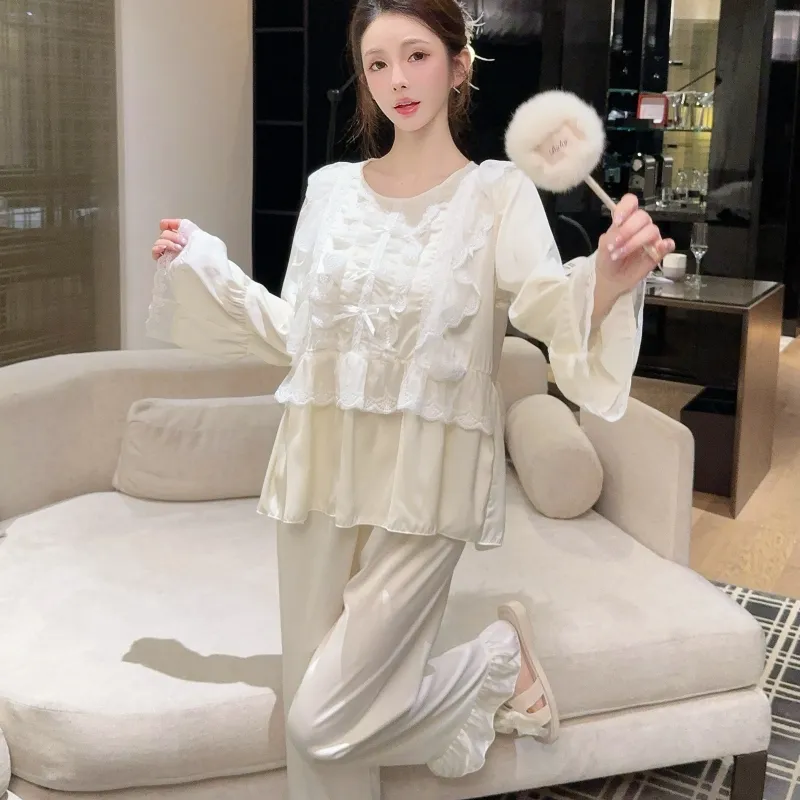 Ensemble pyjama femme printemps-automne en soie glacée, manches longues et pantalon long, dentelle, style princesse de cour, luxe léger, sentiment haut de gamme, vêtement d'intérieur · Grossiste · OEM · Mondial - View 2