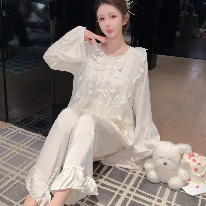 Ensemble pyjama femme printemps-automne en soie glacée, manches longues et pantalon long, dentelle, style princesse de cour, luxe léger, sentiment haut de gamme, vêtement d'intérieur · Grossiste · OEM · Mondial - Detail 15
