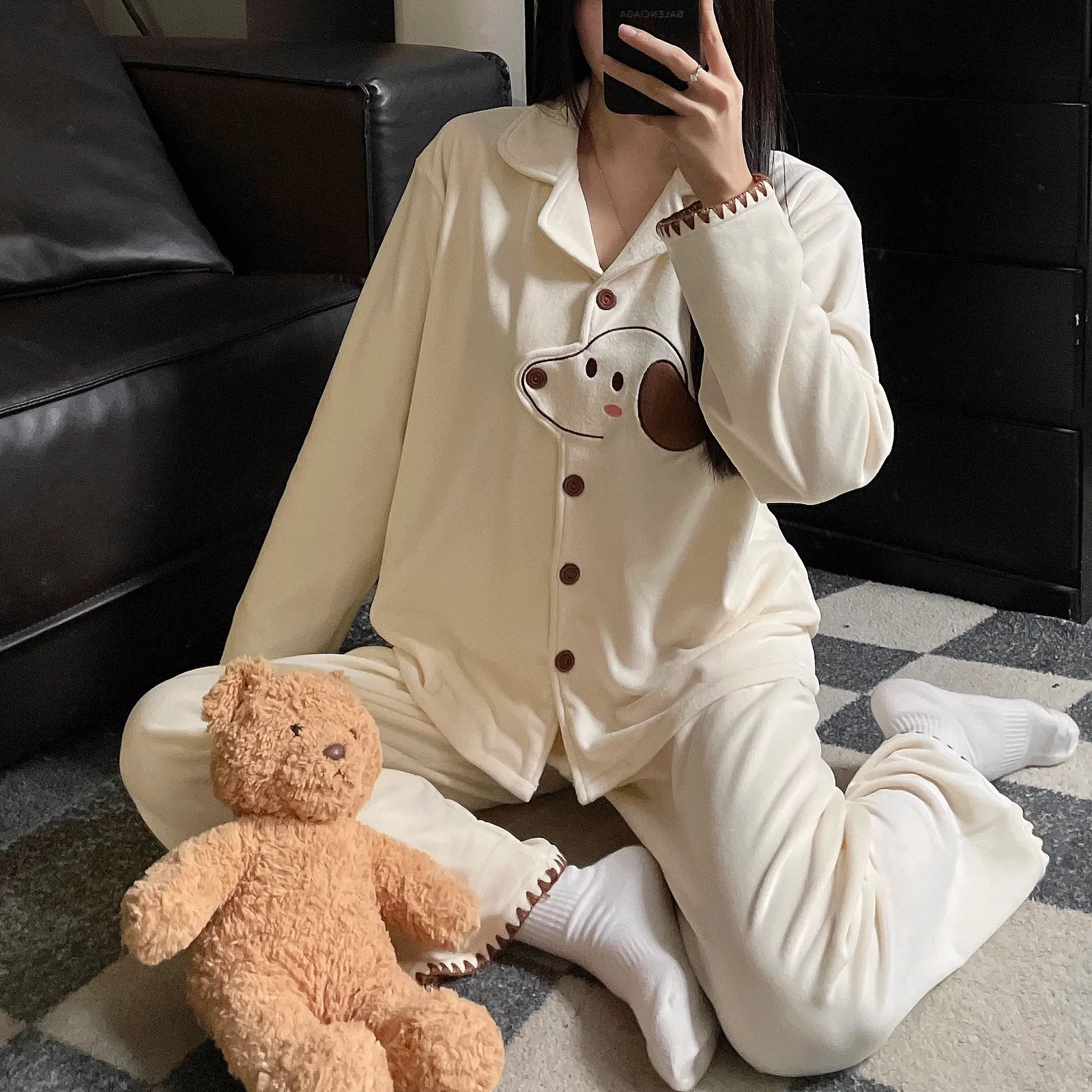 Couple's Autumn/Winter New Pajamas Island Fleece Casual Loungewear Set · Wholesale · OEM · Worldwide Shipping - Detail 2