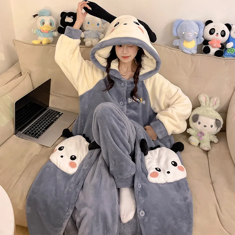 2581W# Winter Pajamas for Women New Robe Set Flannel Cartoon Hooded Loose Loungewear Set 280g · Wholesale · OEM · Worldwide Shipping