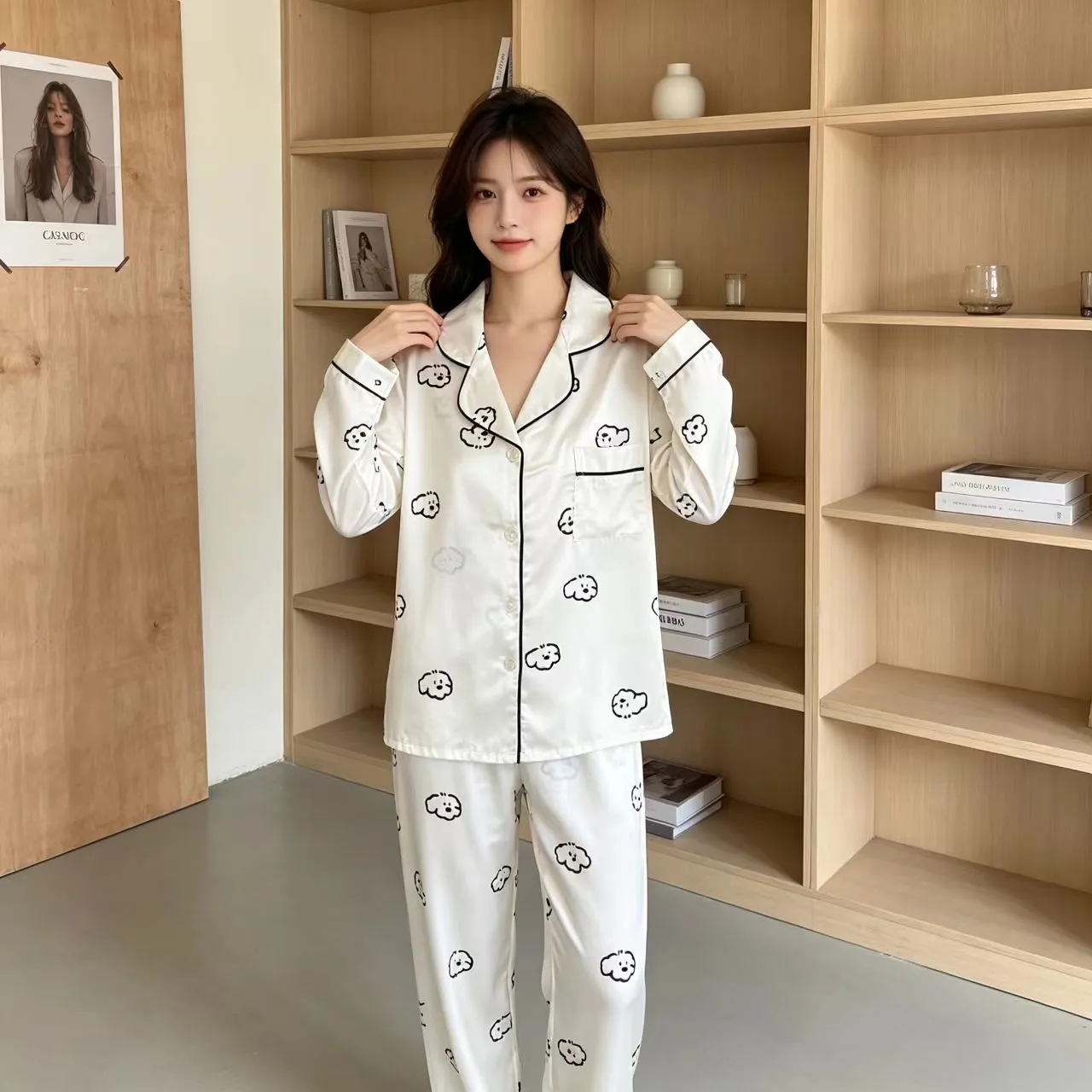 신상 봄가을 아이스 스노우 실크 파자마 여성 긴팔 긴바지 얇은 카툰 홈웨어 카디건 2종 세트 외출 가능 · 도매 · OEM · 전 세계 배송 - View 2