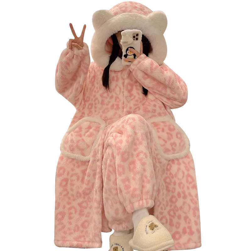 New Winter Coral Fleece Lined Thickened Cute Comfortable Robe Set Hooded Flannel Loungewear Set · Wholesale · OEM · Worldwide Shipping - View 4