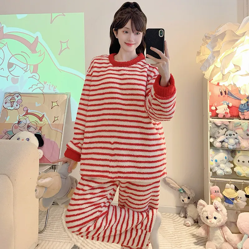 Piyama Wanita Bahan Half Fleece Lembut Lengan Panjang Celana Panjang Ukuran Besar Jumbo 220 Pon Musim Dingin Santai Bisa Dipakai di Luar · Grosir · OEM · Pengiriman Global - View 1