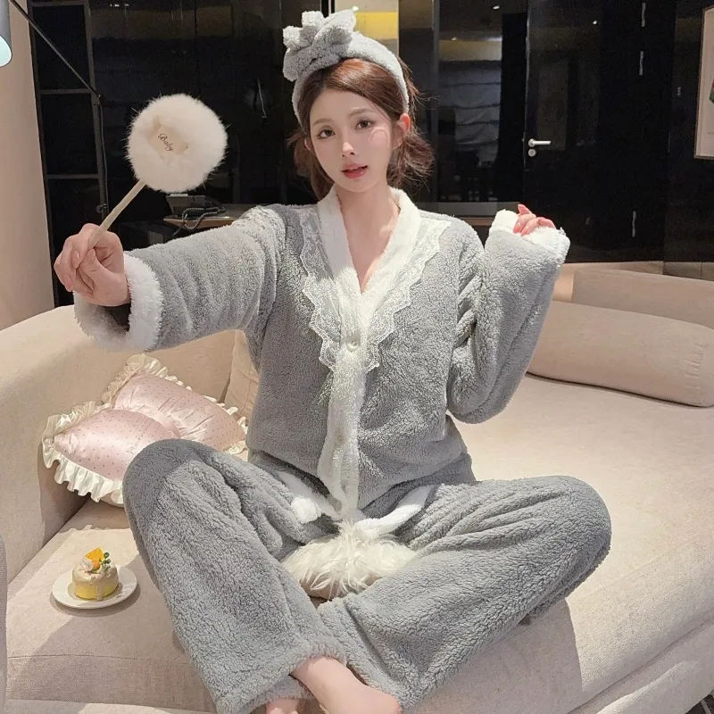 In-Stock Autumn/Winter Pajamas Women's Sexy Cami Pants Robe with Matching Headband Coral Fleece Thickened Loungewear Set · Wholesale · OEM · Worldwide Shipping - Detail 5