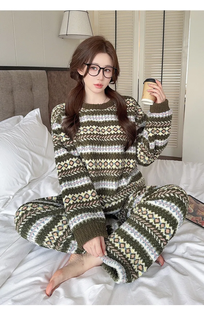 Pyjama femme en velours mi-côtelé, loisir d'hiver, col rond, manches longues, pantalon long, grande taille jusqu'à 110 kg, tenue d'intérieur · Grossiste · OEM · Mondial - Detail 22