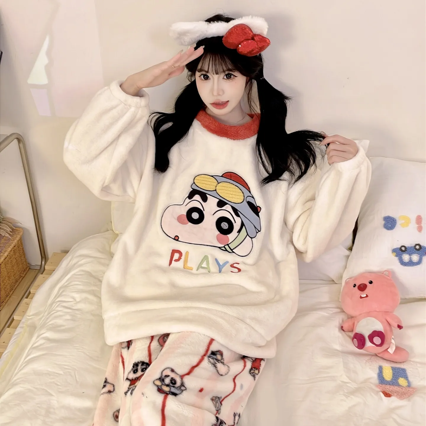 Nouveauté automne-hiver 2026, pyjama pour jeune fille en flanelle 290 g, col rond, épais, adorable motif cartoon, ensemble de homewear · Grossiste · OEM · Mondial - Detail 26