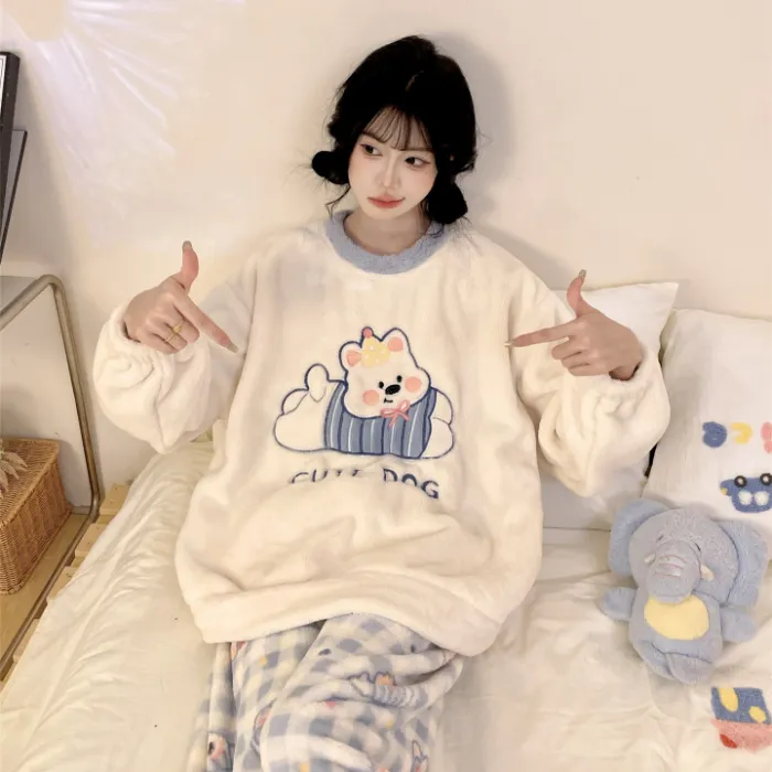 Nouveauté automne-hiver 2026, pyjama pour jeune fille en flanelle 290 g, col rond, épais, adorable motif cartoon, ensemble de homewear · Grossiste · OEM · Mondial - Detail 4