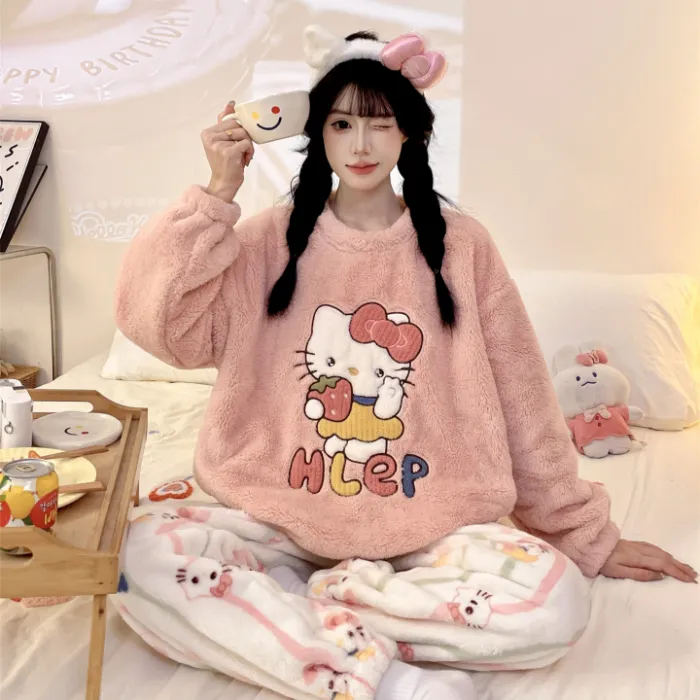 Nouveauté automne-hiver 2026, pyjama pour jeune fille en flanelle 290 g, col rond, épais, adorable motif cartoon, ensemble de homewear · Grossiste · OEM · Mondial - Detail 7
