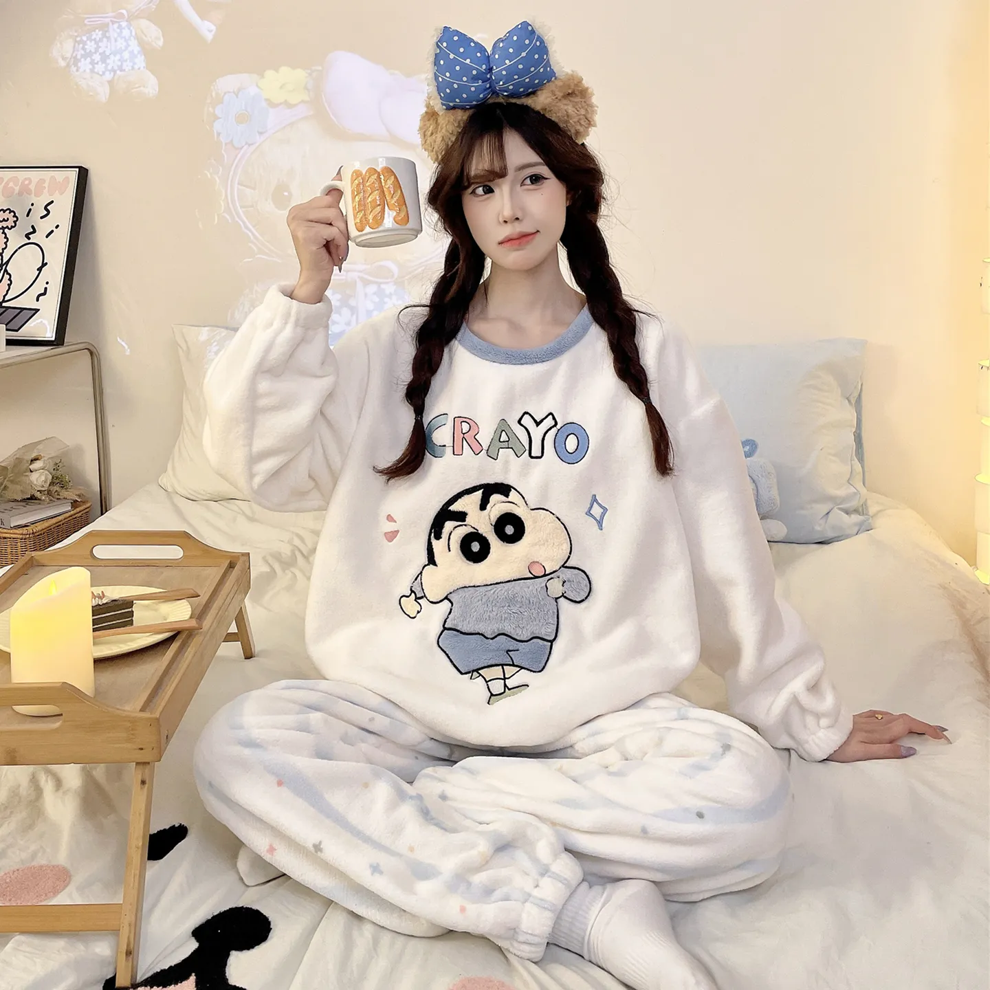 Nouveauté automne-hiver 2026, pyjama pour jeune fille en flanelle 290 g, col rond, épais, adorable motif cartoon, ensemble de homewear · Grossiste · OEM · Mondial - Detail 27