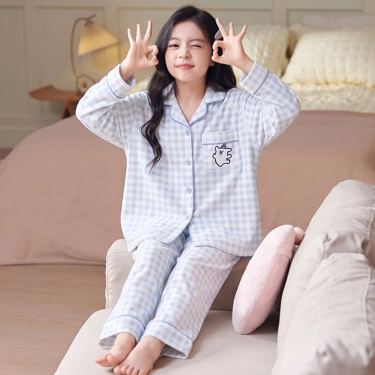 New Winter Kids Pajama Set for Girls, Dralon Fleece Long Sleeve Loungewear for Older Children · Wholesale · OEM · Worldwide Shipping - View 3