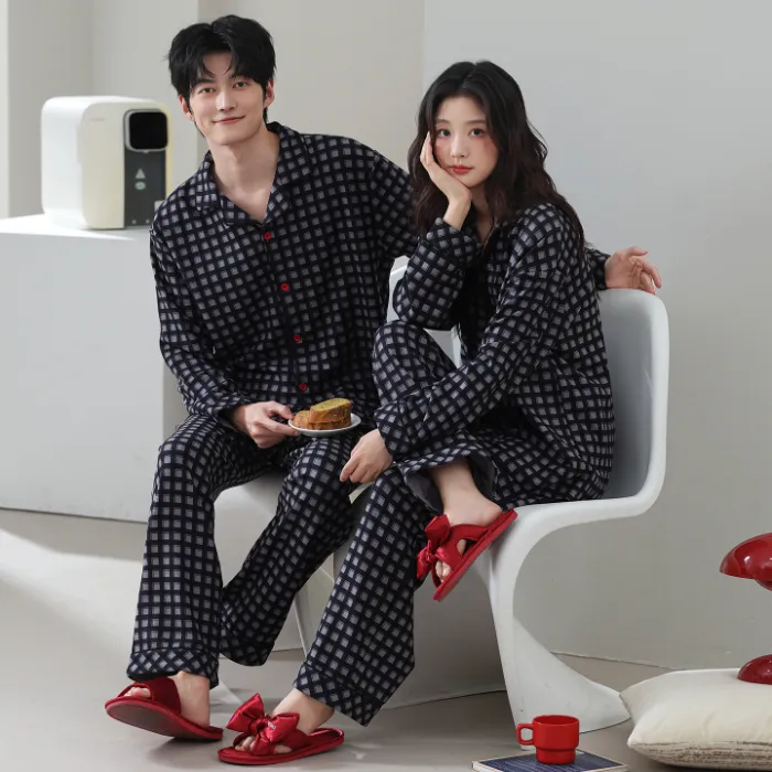 더블벨벳 커플 파자마 여성 가을겨울 긴팔 카디건 귀여운 카툰 외출복 홈웨어 세트 · 도매 · OEM · 전 세계 배송 - Detail 5