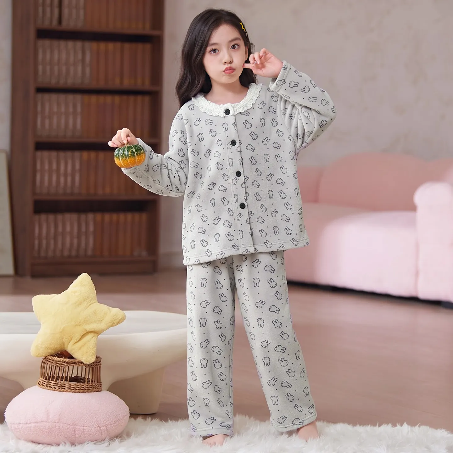 New Winter Kids Pajama Set for Girls, Dralon Fleece Long Sleeve Loungewear for Older Children · Wholesale · OEM · Worldwide Shipping - View 3