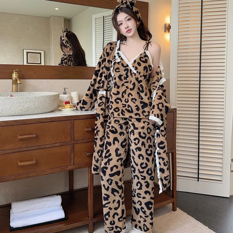 Ensemble pyjama femme 3 pièces en velours corail pour automne-hiver, caraco, pantalon long et robe de chambre, avec foulard, coussinets de poitrine, épais et chaud, vêtement d'intérieur · Grossiste · OEM · Mondial - Detail 12