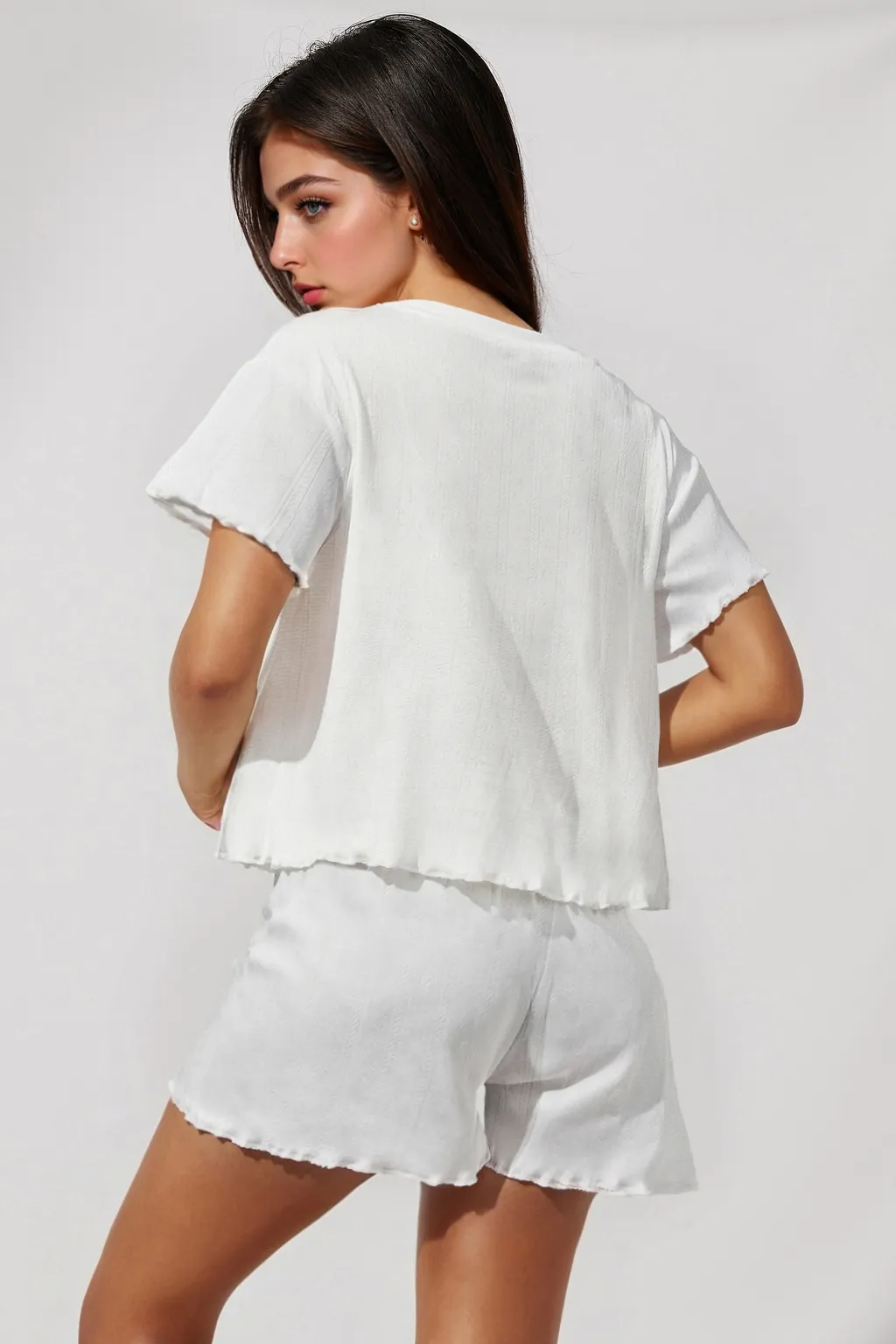 Wholesale Europe & US Cross-Border Bestseller Women's Pajama Set, Comfortable Crew Neck Top and Shorts, Casual Wearable-Outside Loungewear · Wholesale · OEM · Worldwide Shipping - Detail 3
