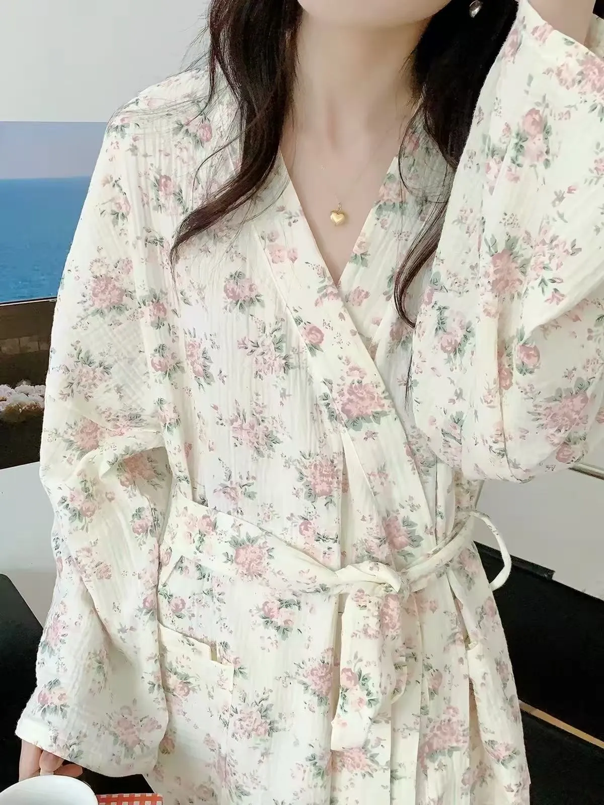 New Fresh Design Floral Nightgown Women, Summer Long Tie-Waist Loose Bathrobe · Wholesale · OEM · Worldwide Shipping - Detail 4