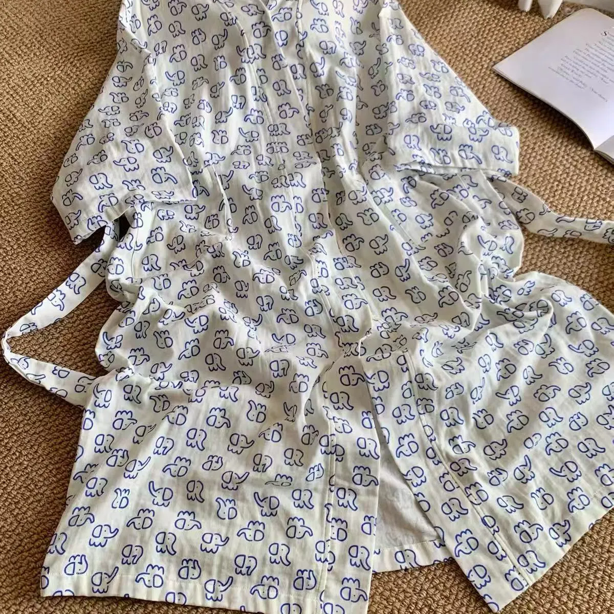 Robe de chambre femme printemps été amincissant éléphant cartoon chemise de nuit maison portable extérieur robe de chambre · Grossiste · OEM · Mondial - View 3