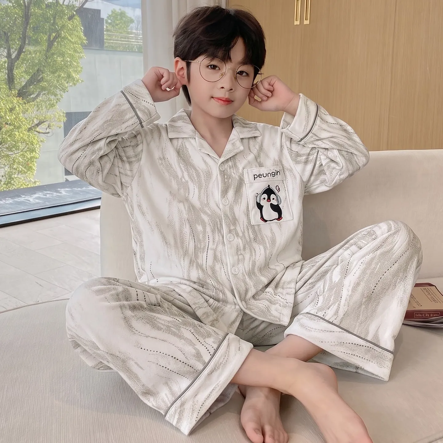 New Winter Kids Pajama Set for Boys, Dralon Fleece Long Sleeve Loungewear for Teens and Older Children · Wholesale · OEM · Worldwide Shipping - View 1
