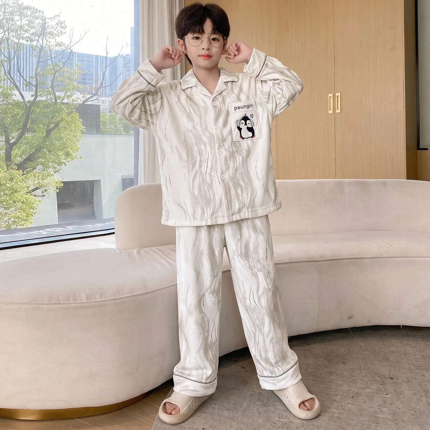 New Winter Kids Pajama Set for Boys, Dralon Fleece Long Sleeve Loungewear for Teens and Older Children · Wholesale · OEM · Worldwide Shipping - View 3