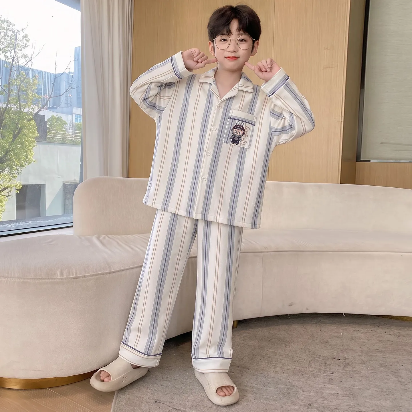 New Winter Kids Pajama Set for Boys, Dralon Fleece Long Sleeve Loungewear for Teens and Older Children · Wholesale · OEM · Worldwide Shipping - View 3