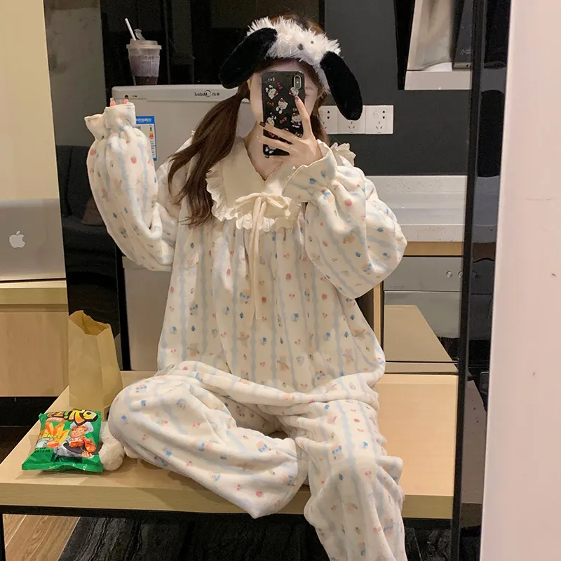 Coral Fleece Pajamas Women Autumn Winter 2026 New Flannel Thickened Warm Loungewear Sweet Princess Style Set · Wholesale · OEM · Worldwide Shipping - View 4